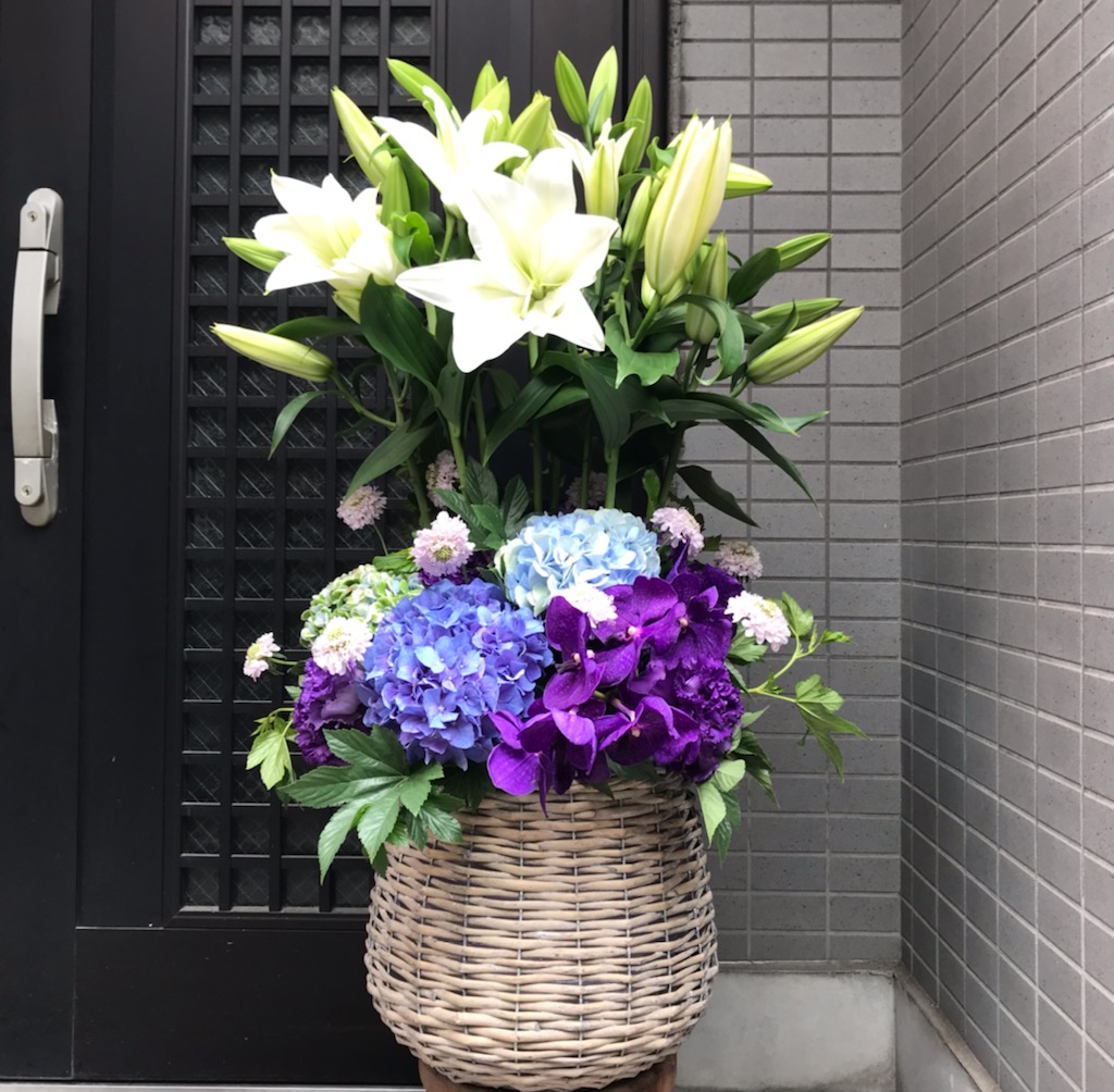 HANAMUKE　花の贈り物の発想転換
